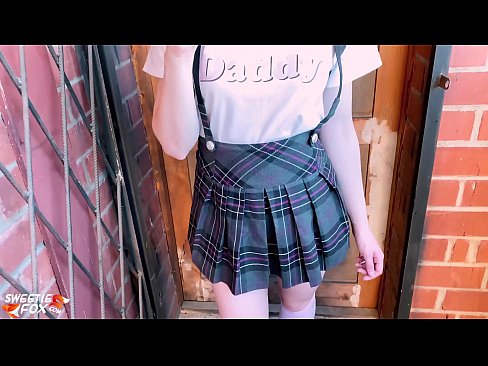 ❤️ 여학생은 그녀의 거시기를 깊이 빨고 수업 ​​대신 성교합니다. ❤❌ 홈메이드 포르노 우리 ❌